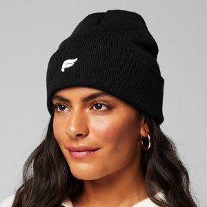 Fabletics Alpine Beanie in Black